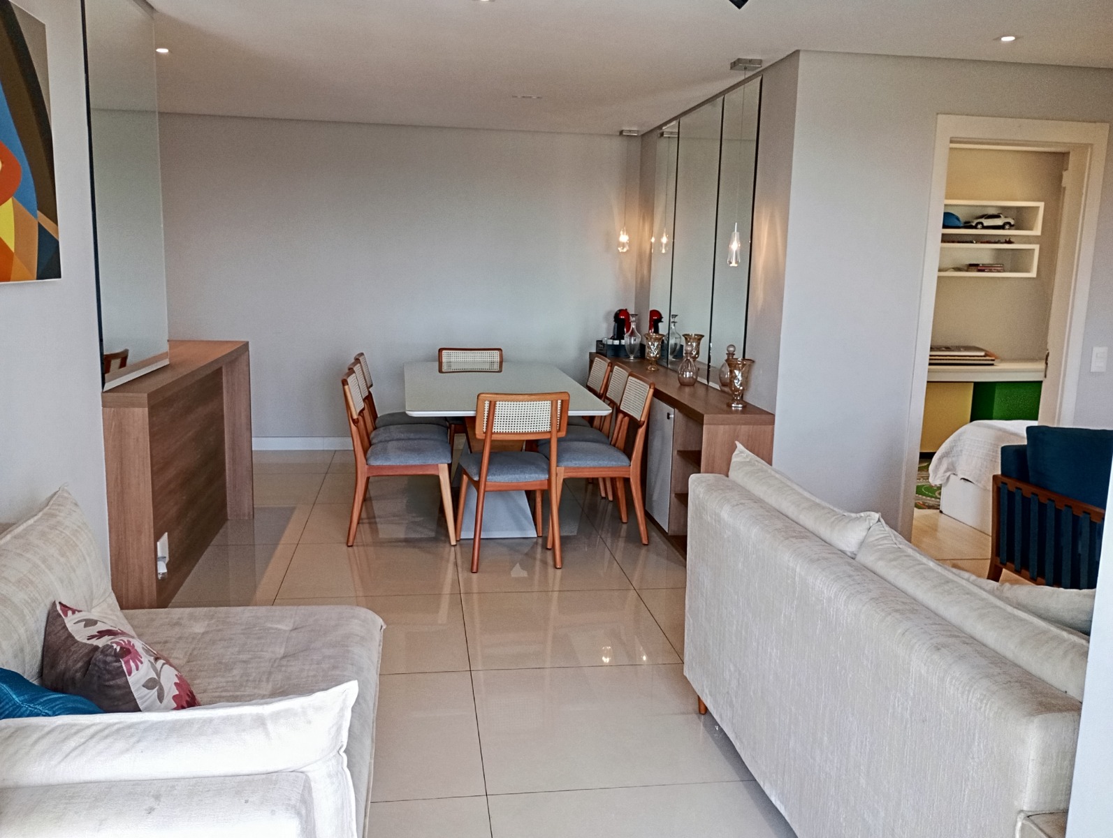 Apartamento à venda com 2 quartos, 80m² - Foto 3