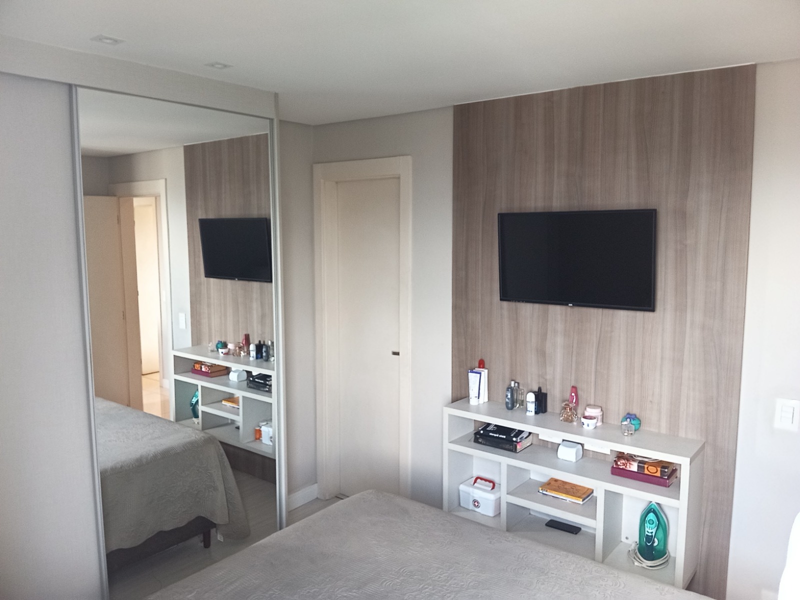 Apartamento à venda com 2 quartos, 80m² - Foto 15