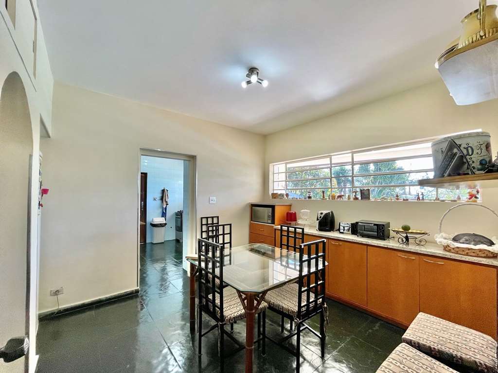 Casa à venda com 3 quartos, 184m² - Foto 12