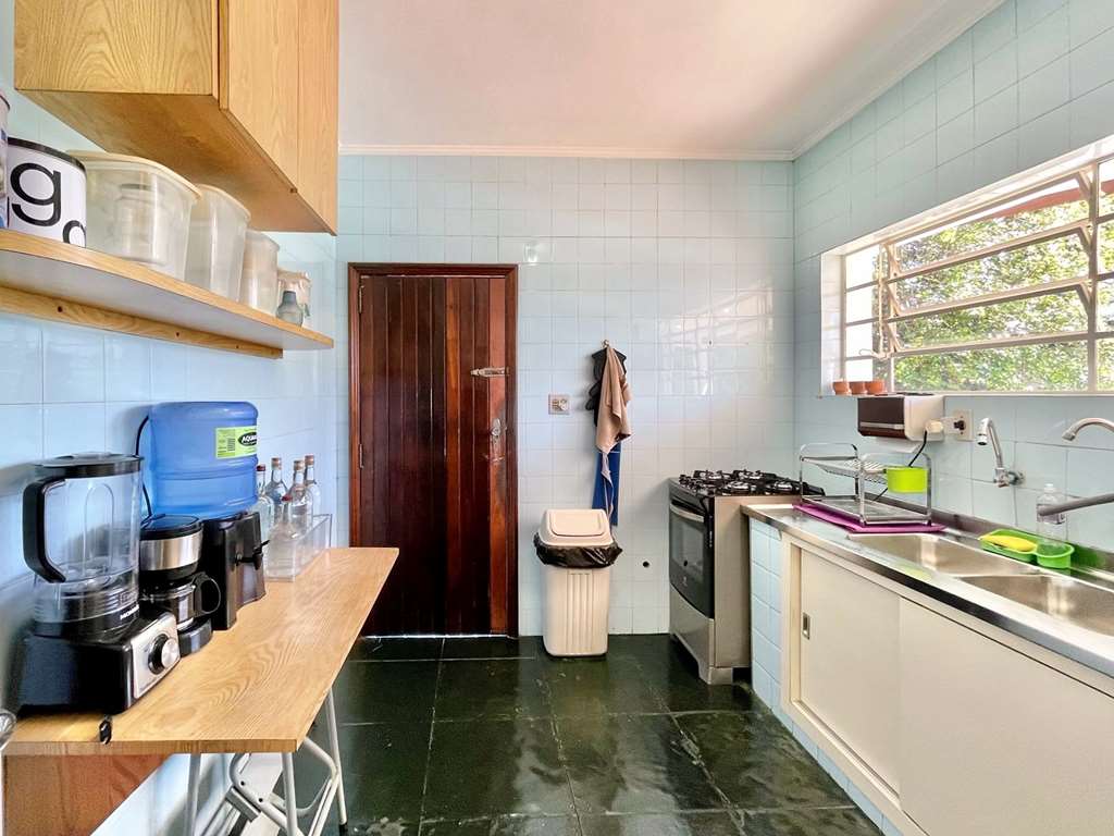 Casa à venda com 3 quartos, 184m² - Foto 13