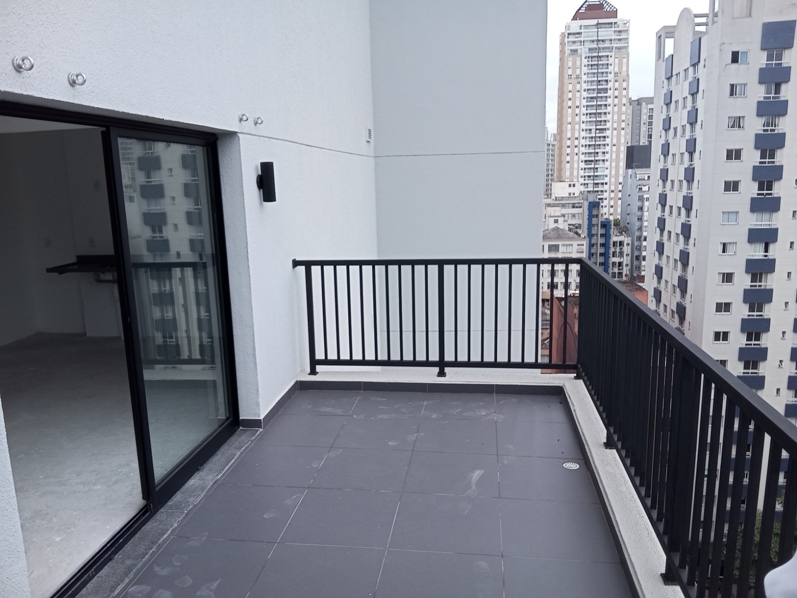 Apartamento, 1 quarto, 107 m² - Foto 2