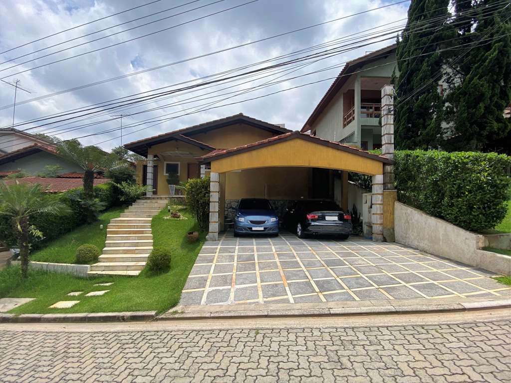 Casa à venda com 3 quartos, 361m² - Foto 3