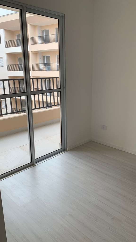 Apartamento à venda com 2 quartos, 41m² - Foto 4