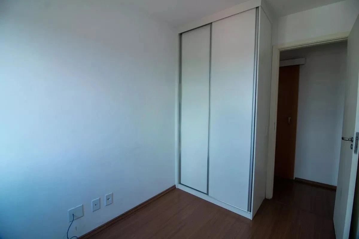 Apartamento à venda com 3 quartos, 62m² - Foto 11