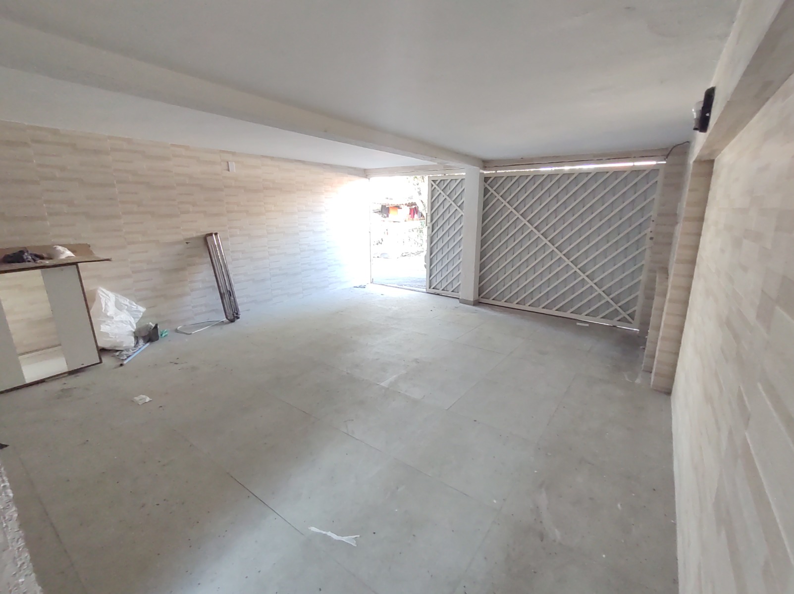 Casa à venda com 3 quartos, 83m² - Foto 4