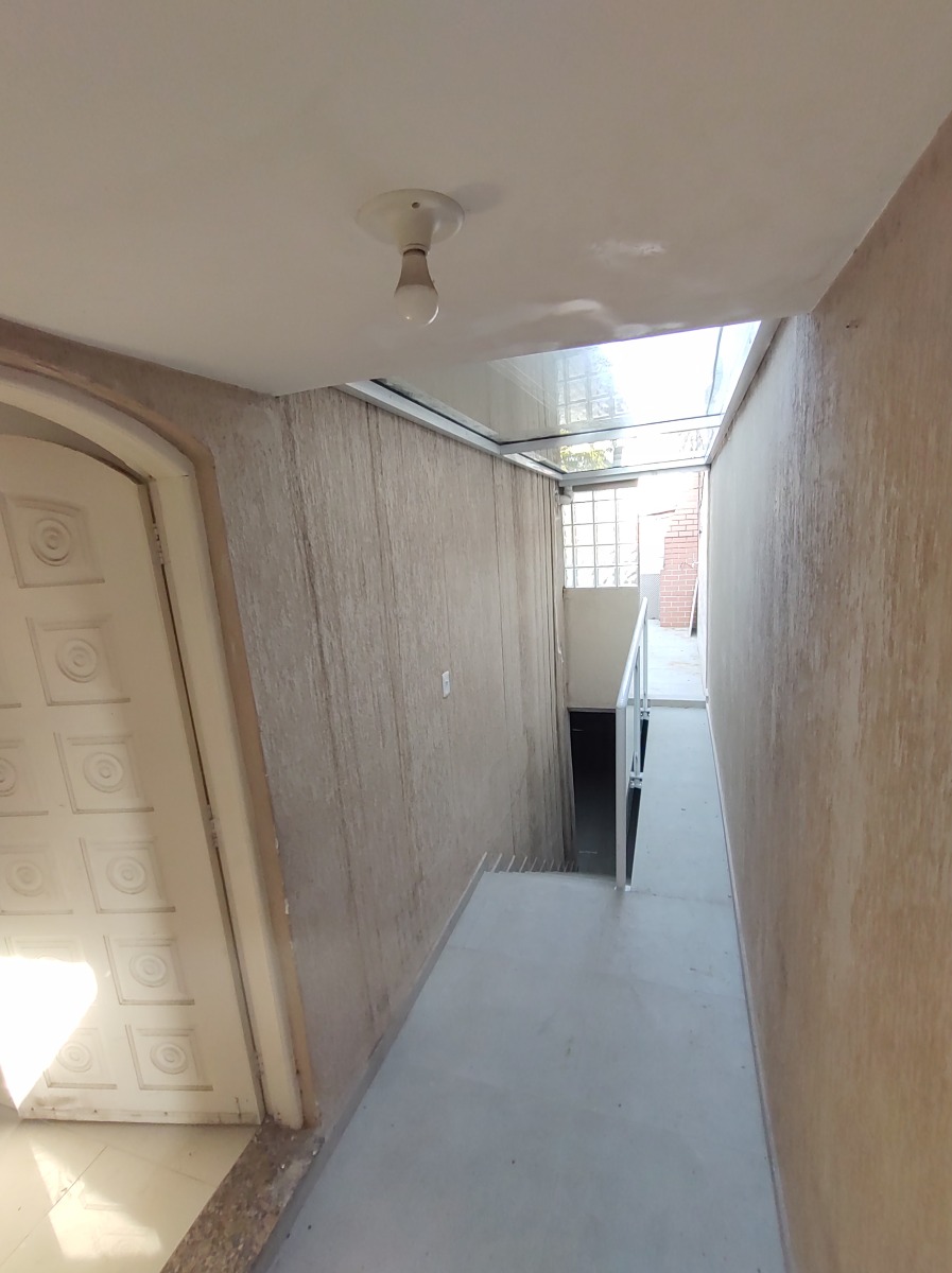 Casa à venda com 3 quartos, 83m² - Foto 9