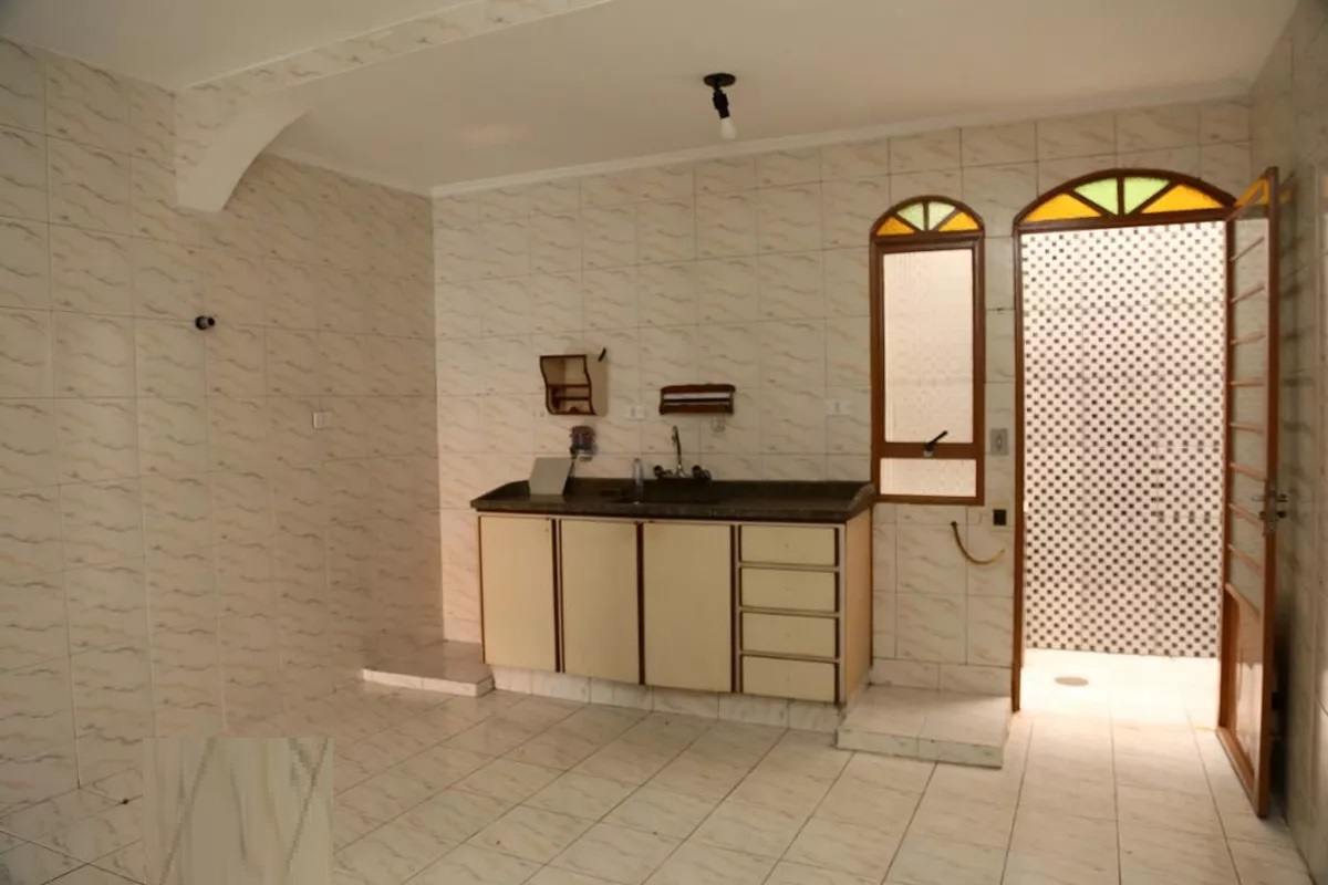 Casa à venda com 3 quartos, 134m² - Foto 13