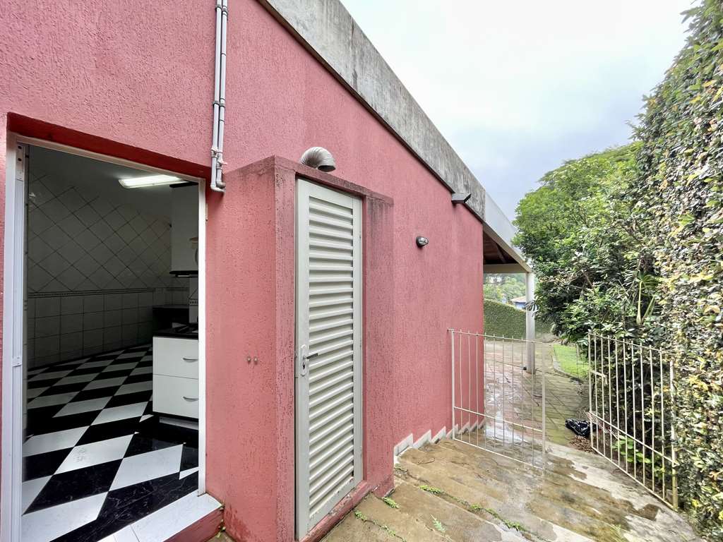 Casa à venda com 4 quartos, 409m² - Foto 14