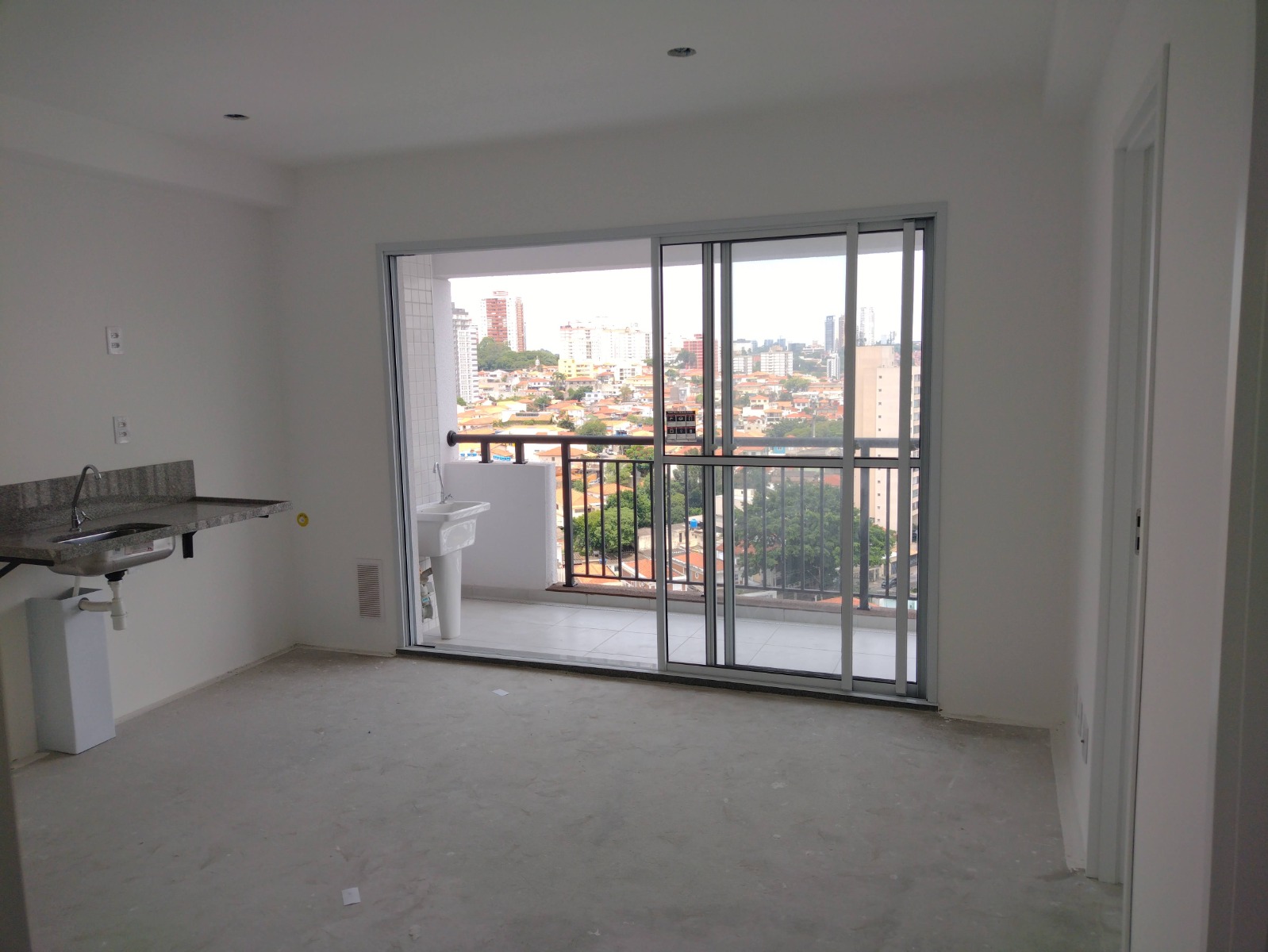 Apartamento à venda com 2 quartos, 44m² - Foto 1