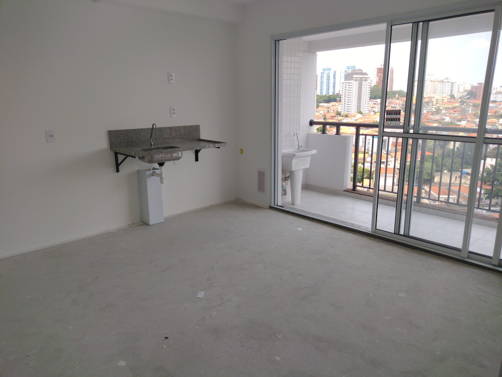 Apartamento à venda com 2 quartos, 44m² - Foto 2