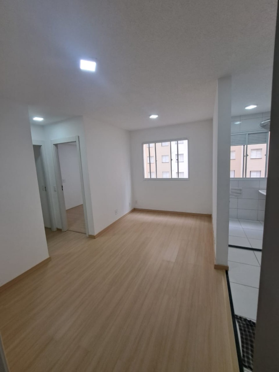 Apartamento à venda com 2 quartos, 41m² - Foto 3