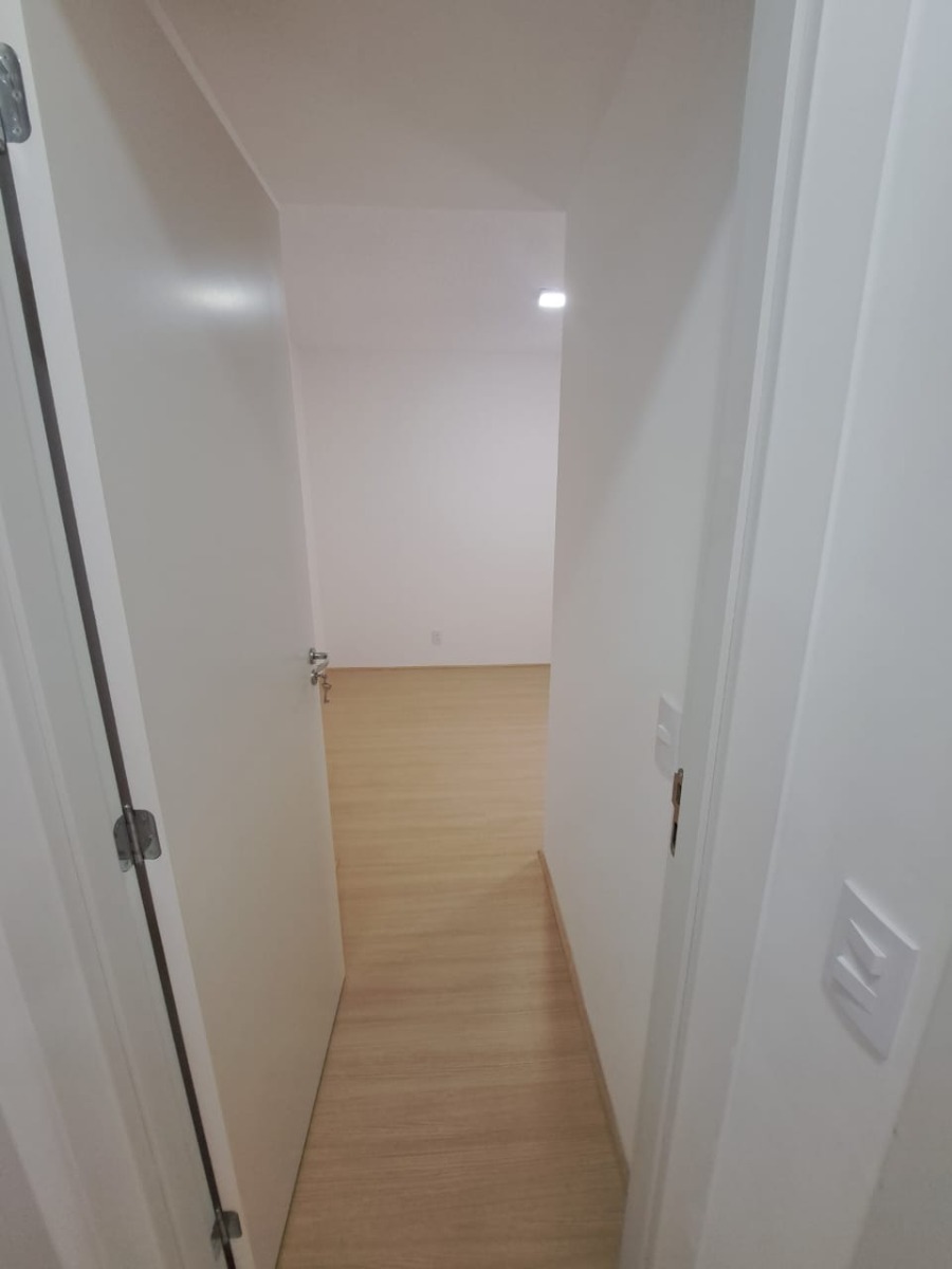 Apartamento à venda com 2 quartos, 41m² - Foto 11