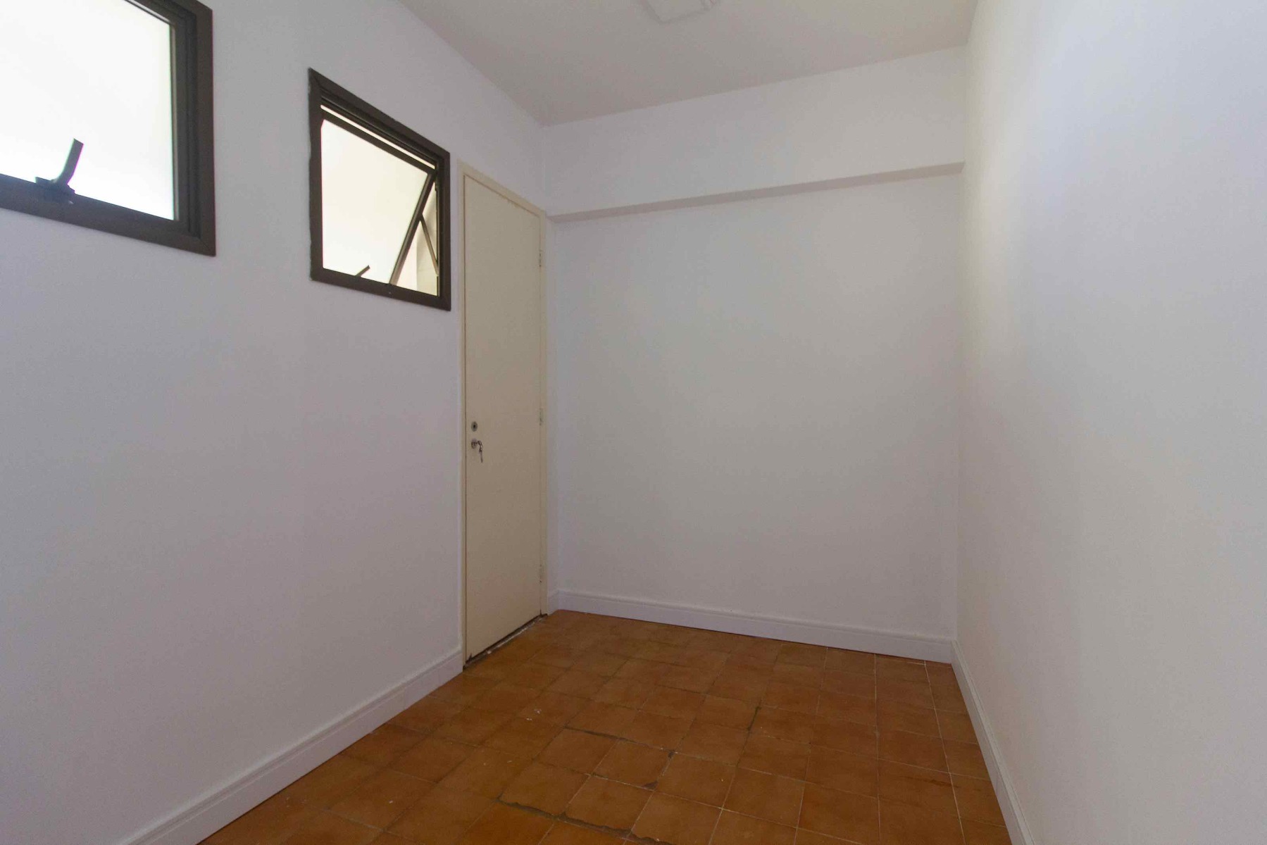 Apartamento à venda com 3 quartos, 167m² - Foto 13