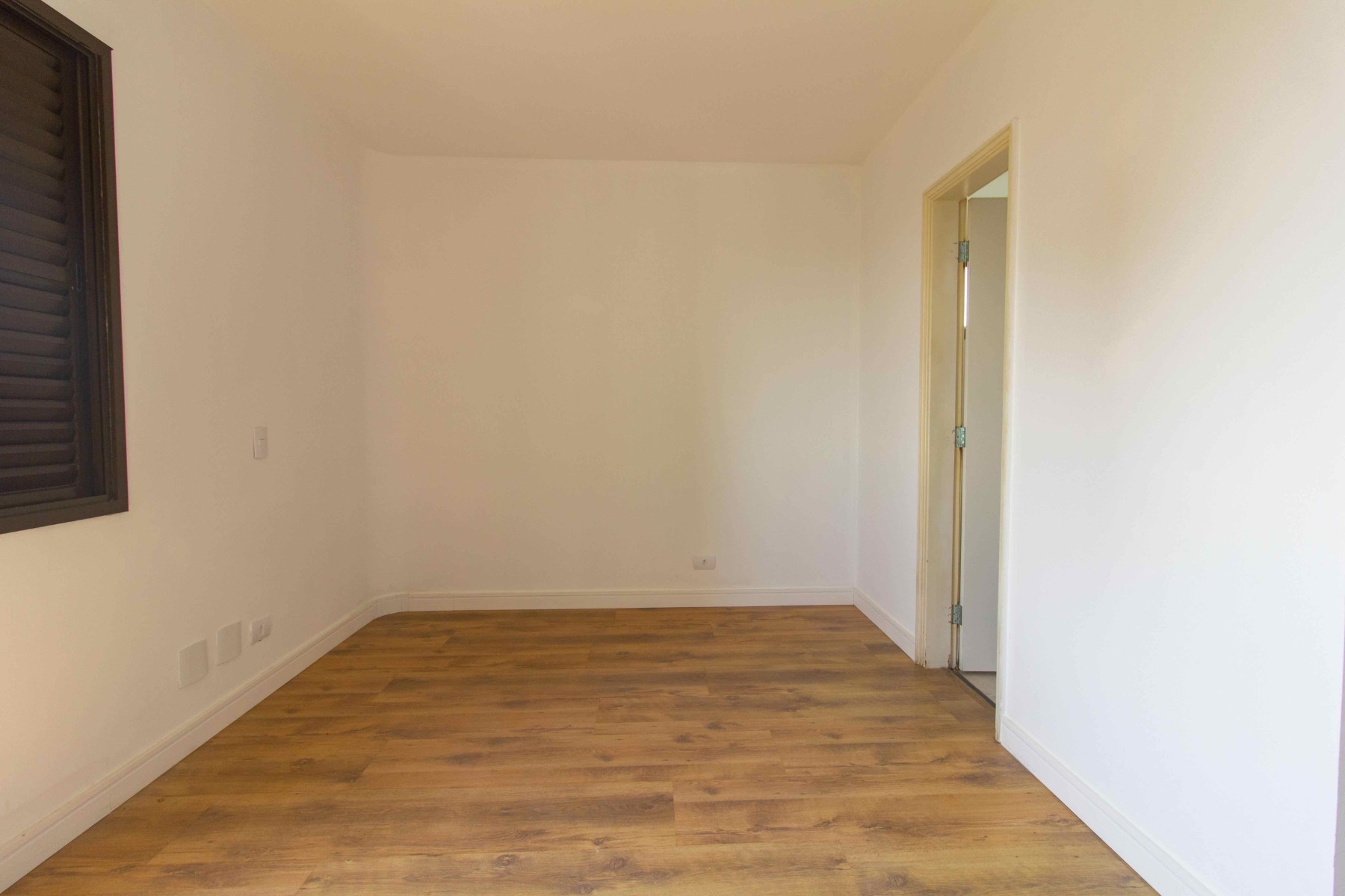 Apartamento à venda com 3 quartos, 167m² - Foto 8