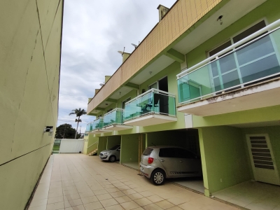 Venda - Casa (Sobrado Triplex) - Iguabinha - Araruama/RJ - Cod. C-71