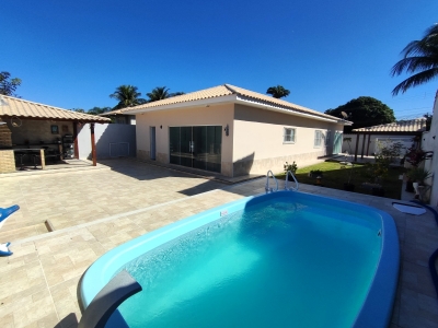 Venda - Casa (Padrão) - Iguabinha - Araruama/RJ - Cod. C-69