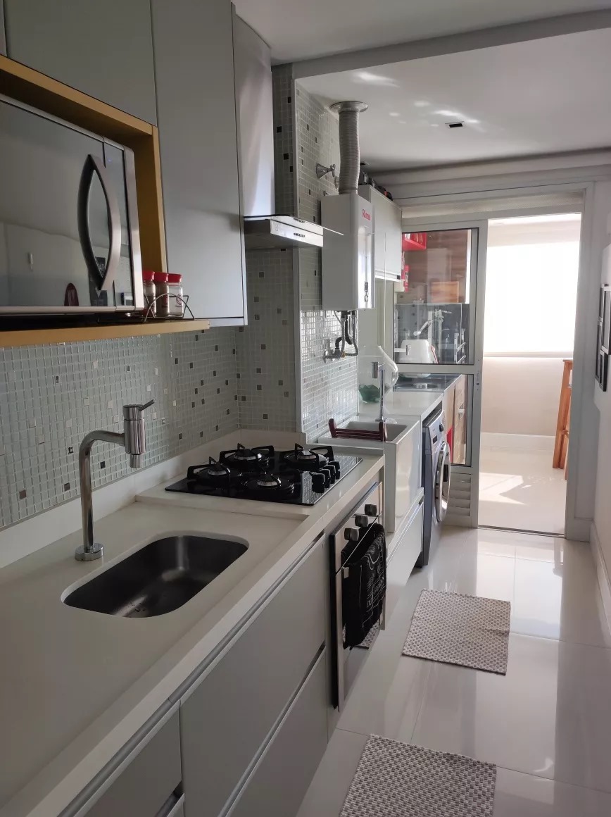 Apartamento à venda com 3 quartos, 77m² - Foto 18