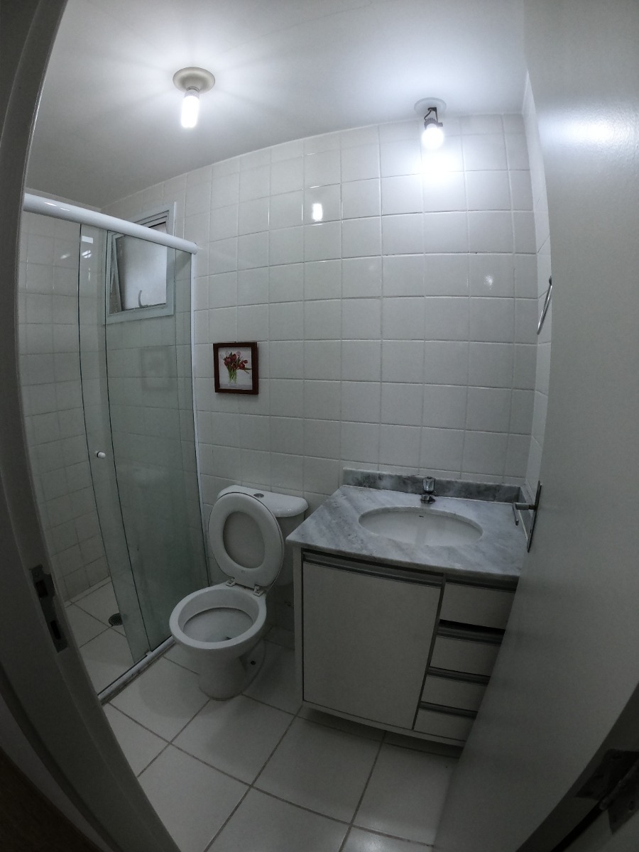 Apartamento à venda com 2 quartos, 65m² - Foto 1