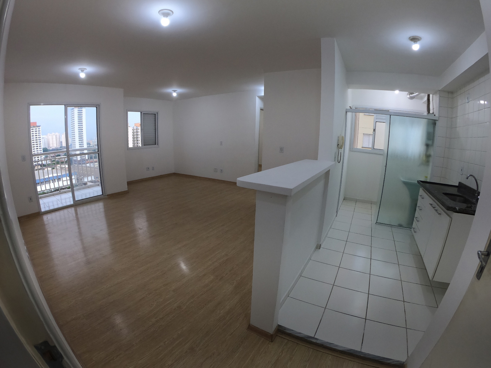 Apartamento à venda com 2 quartos, 65m² - Foto 4