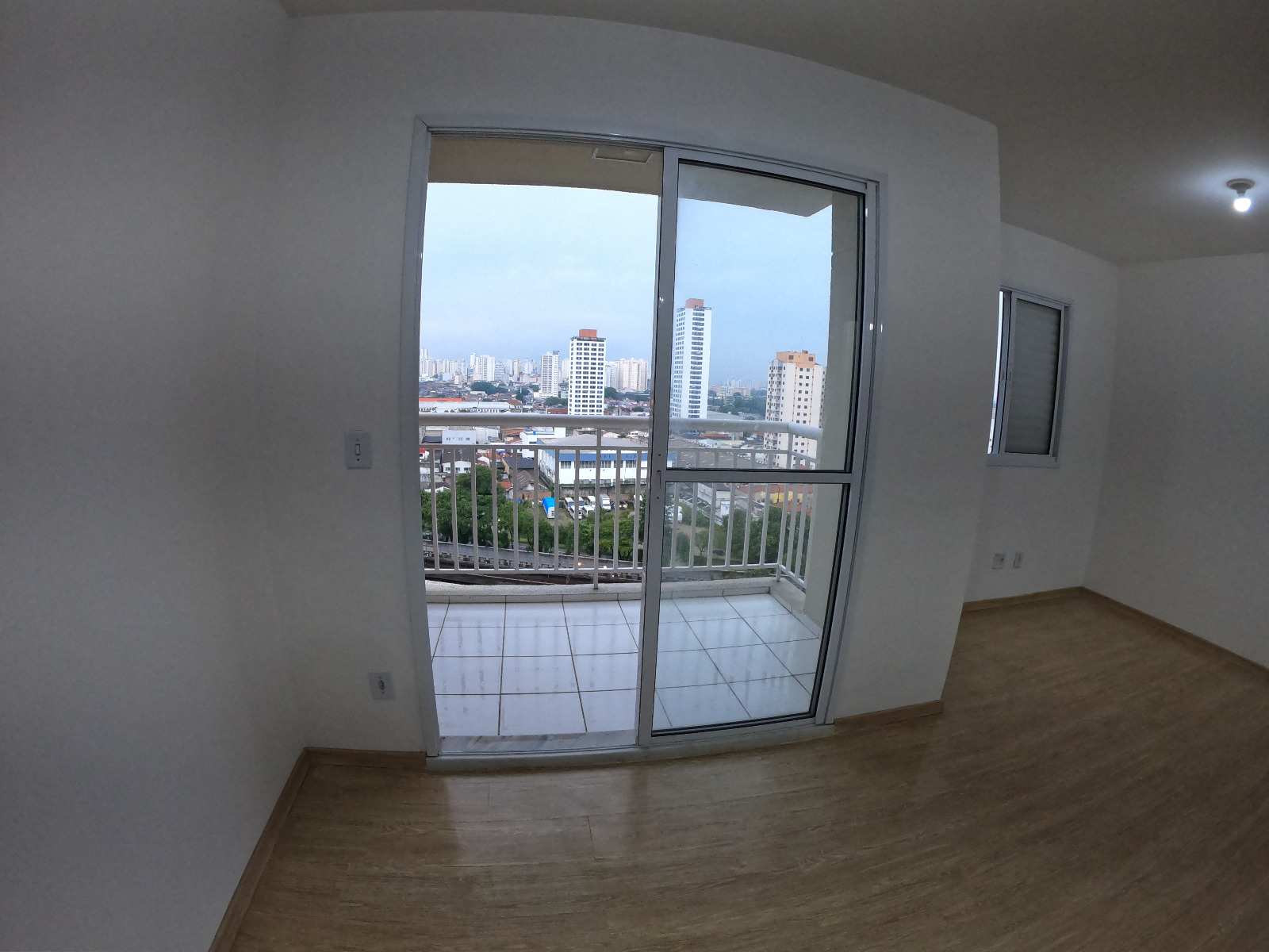 Apartamento à venda com 2 quartos, 65m² - Foto 15