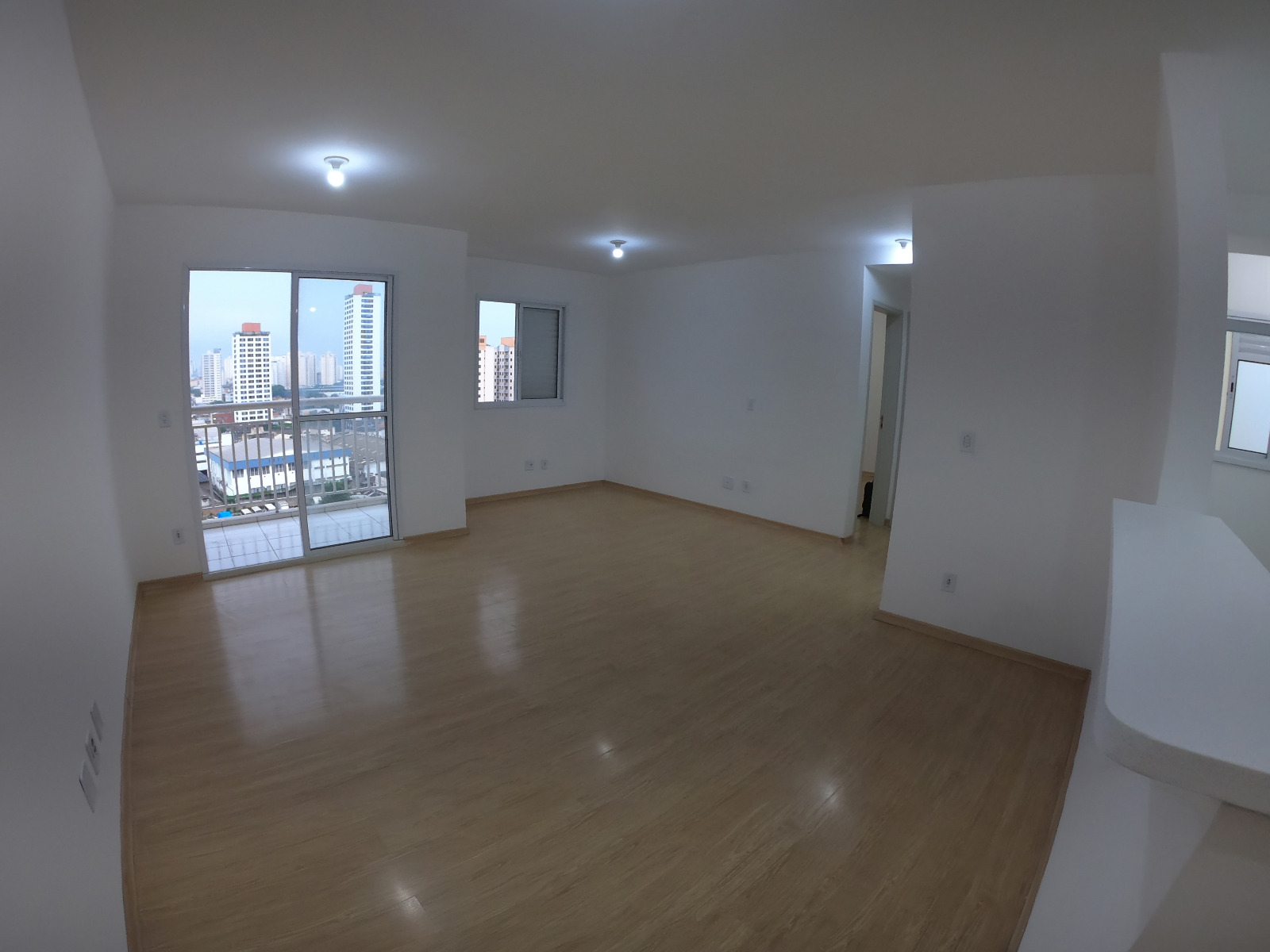 Apartamento à venda com 2 quartos, 65m² - Foto 25