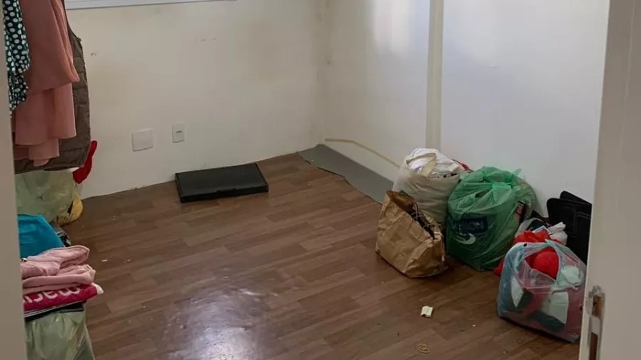 Apartamento à venda com 2 quartos, 150m² - Foto 9