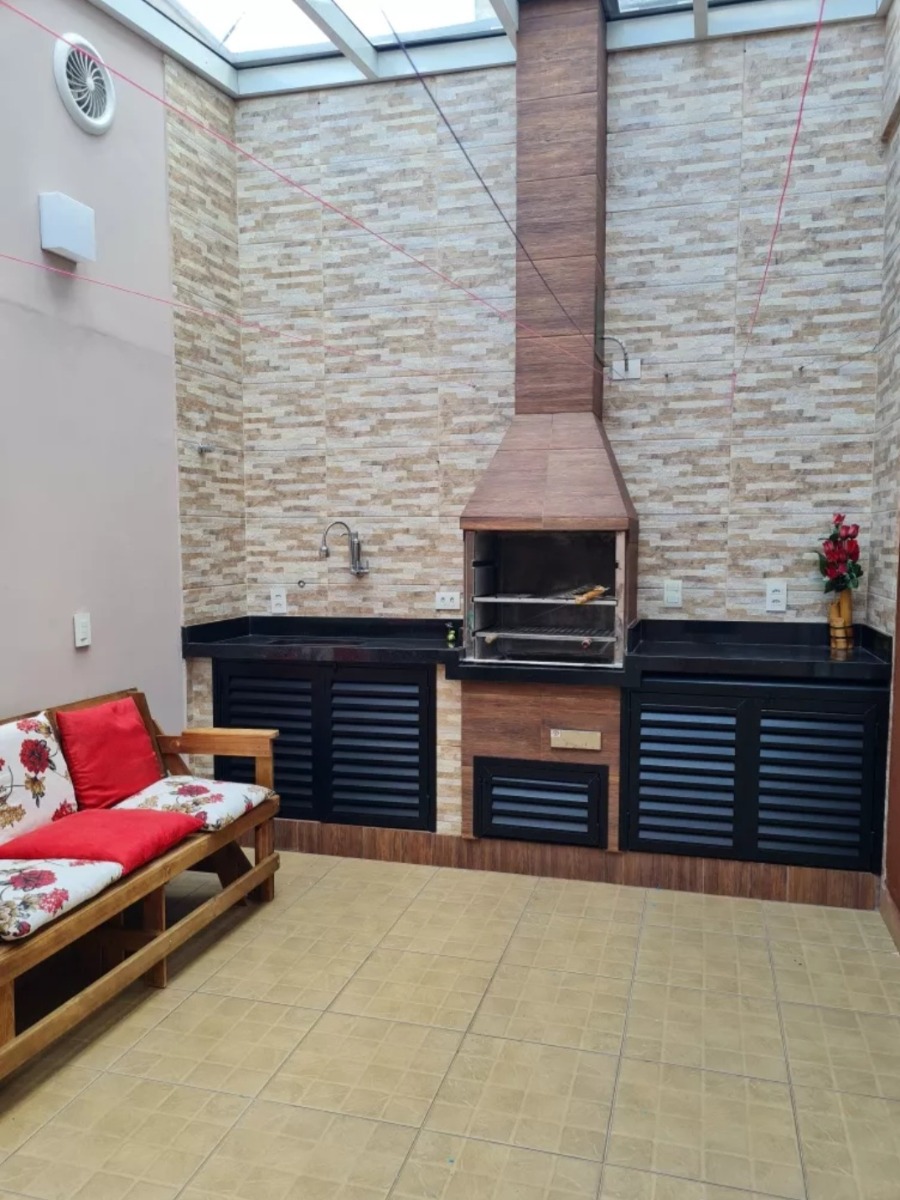 Sobrado à venda com 3 quartos, 145m² - Foto 3