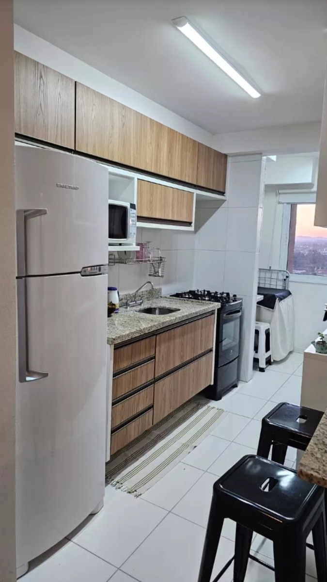 Apartamento à venda com 2 quartos, 68m² - Foto 9