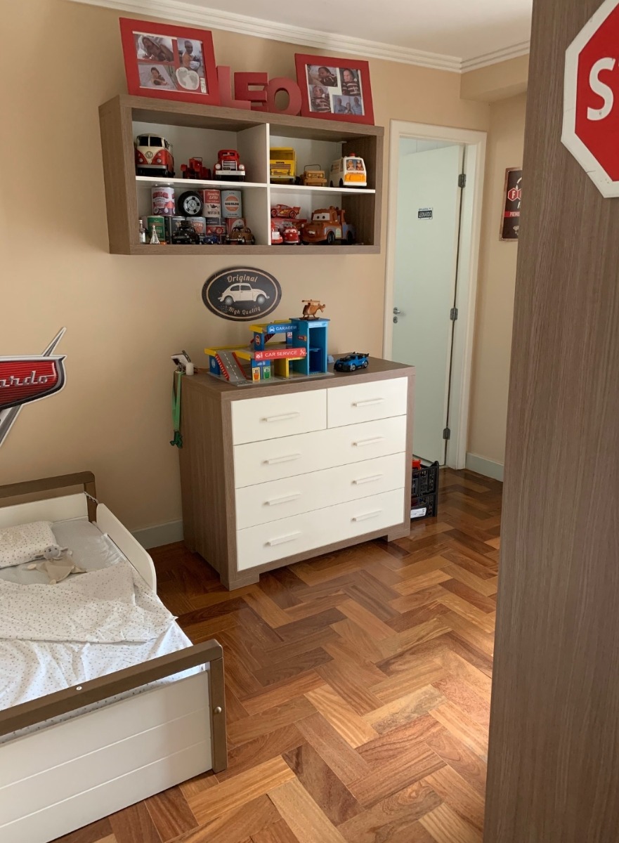 Apartamento à venda com 3 quartos, 130m² - Foto 19