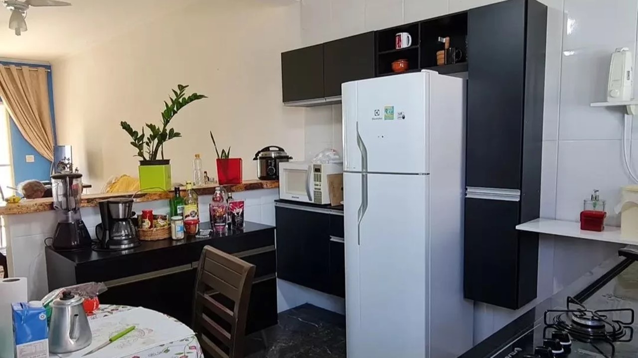 Casa à venda com 3 quartos, 200m² - Foto 17