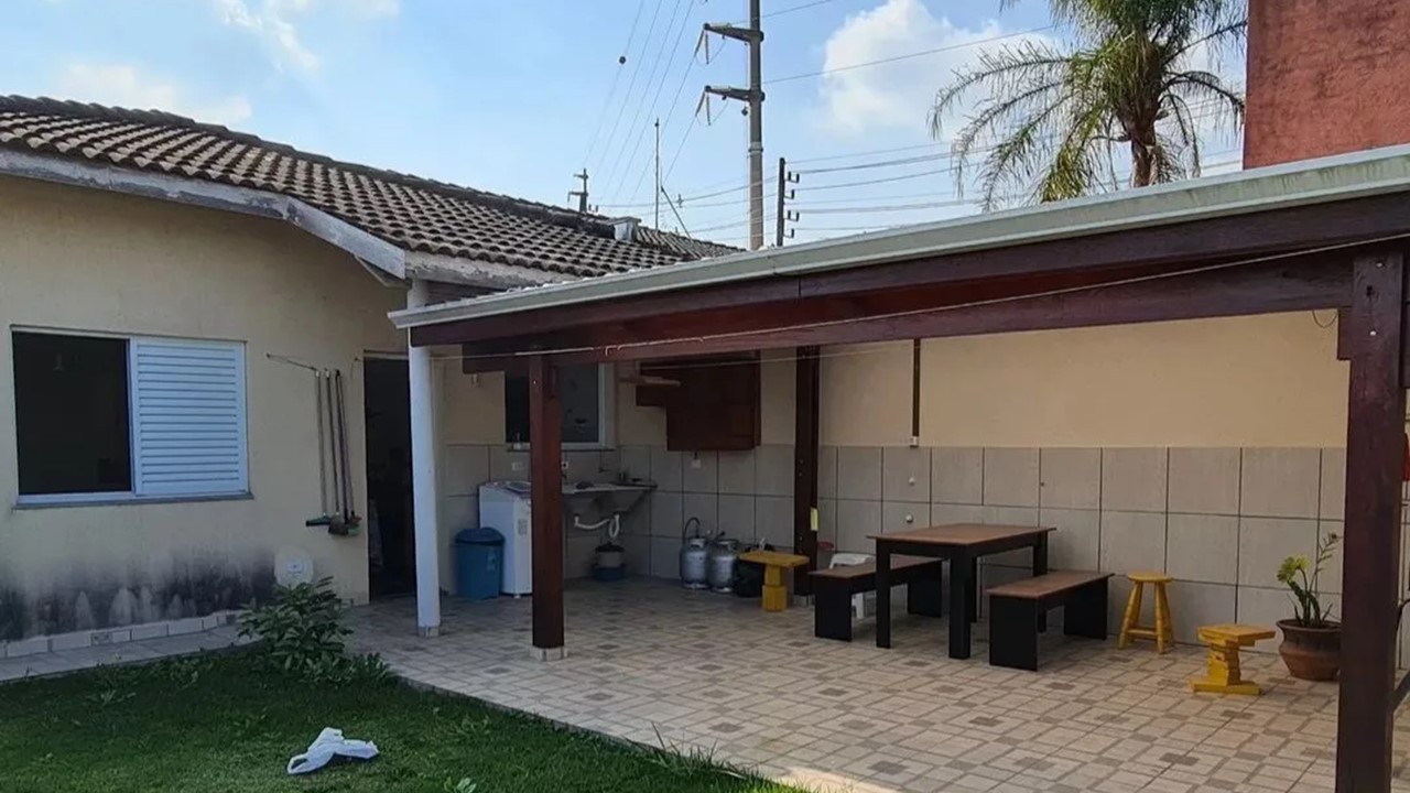 Casa à venda com 3 quartos, 200m² - Foto 27