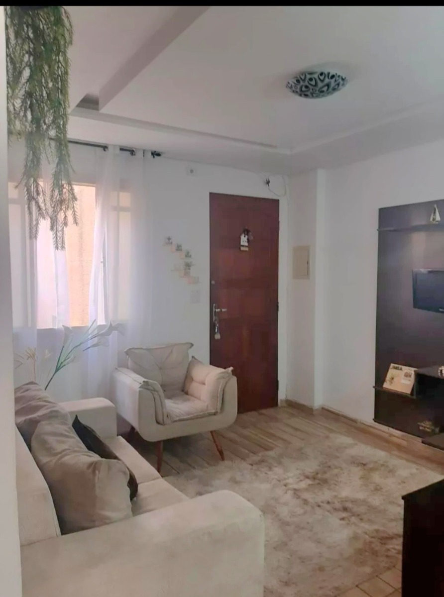 Apartamento à venda com 2 quartos, 45m² - Foto 12