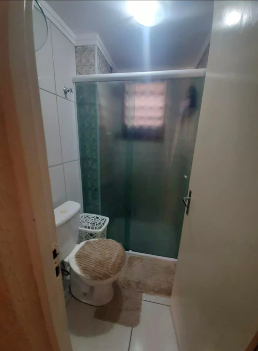 Apartamento à venda com 2 quartos, 45m² - Foto 4