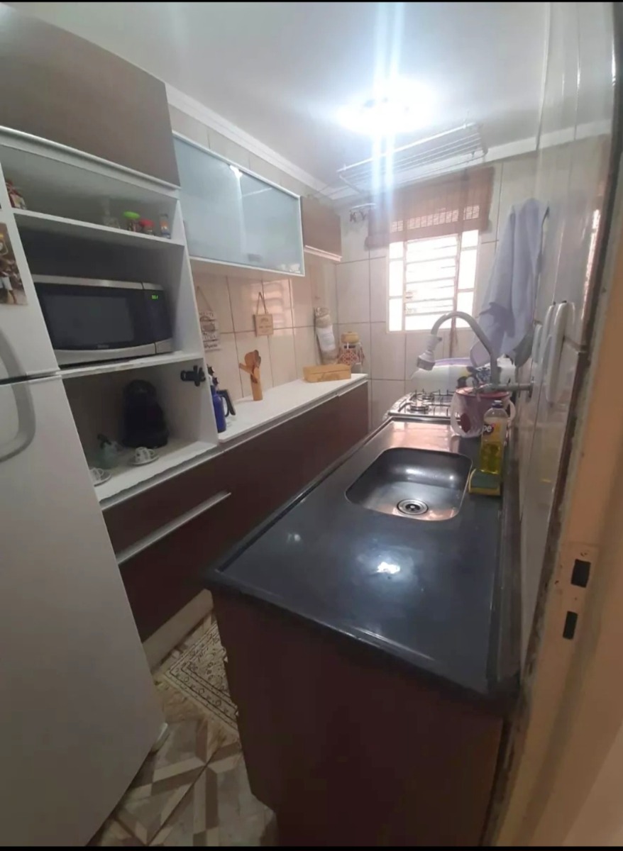 Apartamento à venda com 2 quartos, 45m² - Foto 2