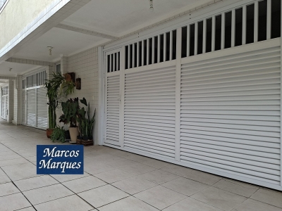 Venda - Casa (Padrão) - Vila Belmiro - Santos/SP - Cod. v250126