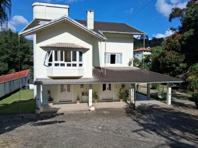 Venda - Casa (Padrão) - Cônego - Nova Friburgo/RJ - Cod. casa 0025