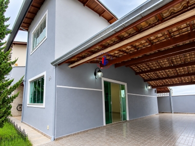 Venda - Casa (Padrão) - Medicina - Itajubá/MG - Cod. IMOB049772150