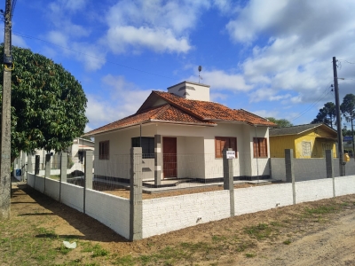 Venda - Casa (Alvenaria) - Polícia Rodoviária - Araranguá/SC - Cod. IMOB830990