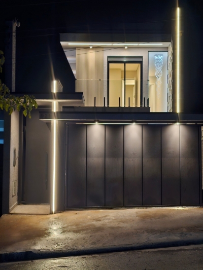 Venda - Casa (Em vila fechada) - Villas do Jaguari - Santana de Parnaíba/SP - Cod. V097