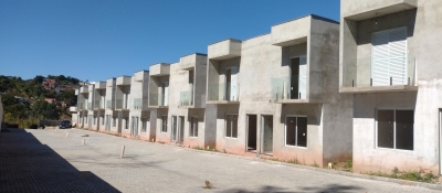 Venda - Casa (Em condomínio) - Chácara do Solar II (Fazendinha) - Santana de Parnaíba/SP - Cod. V148
