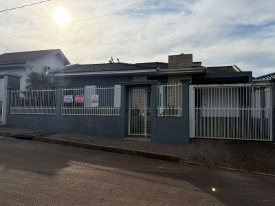 Venda - Casa (Padrão) - Três Irmões  - Não-Me-Toque/RS - Cod. IMOB51781197249