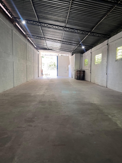 Locação - Comercial (Galpão) - Duarte Silveira - Petrópolis/RJ - Cod. 0058