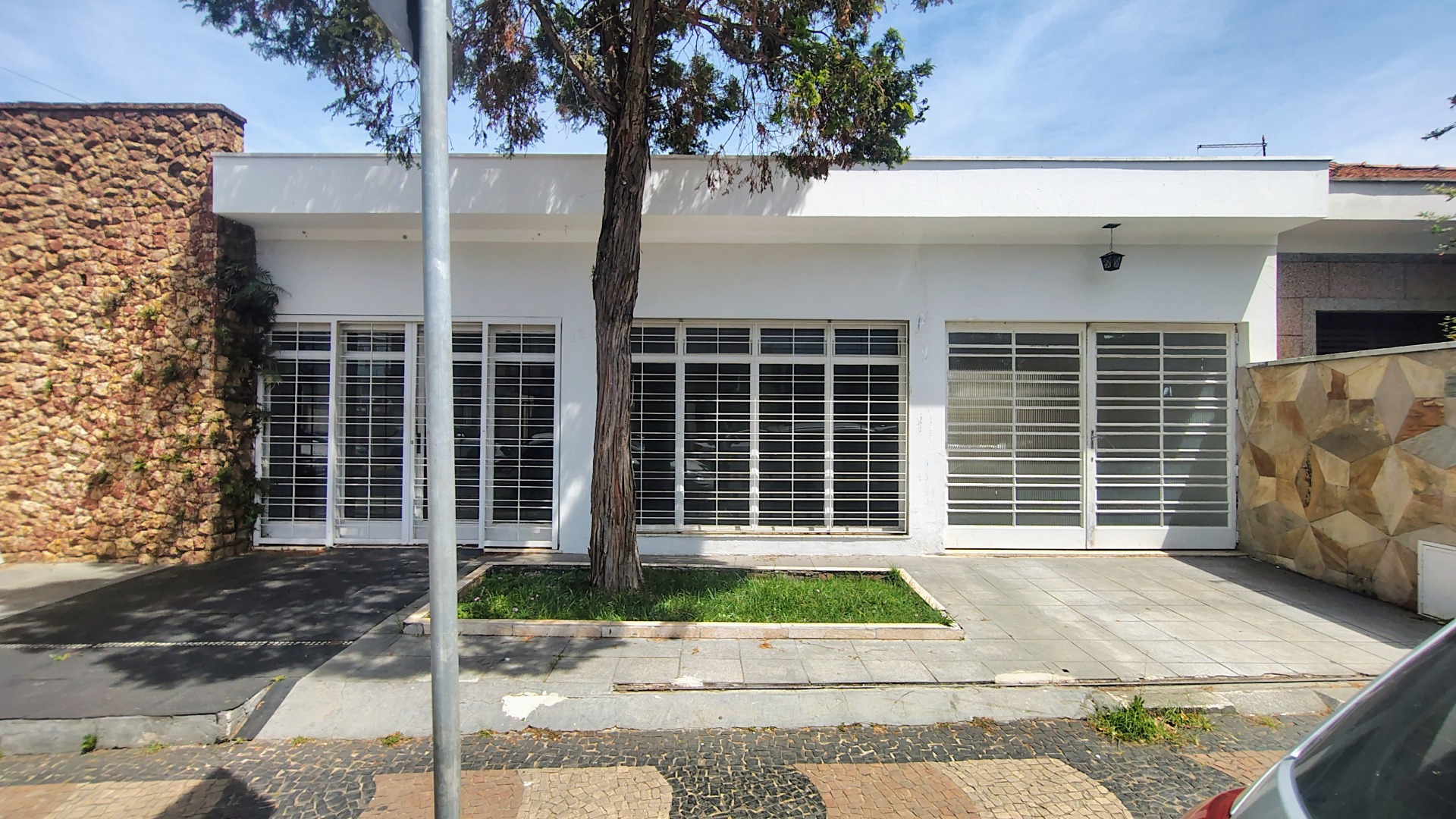 IMÓVEL PARA LOCAÇÃO NO CENTRO DE AMPARO-SP